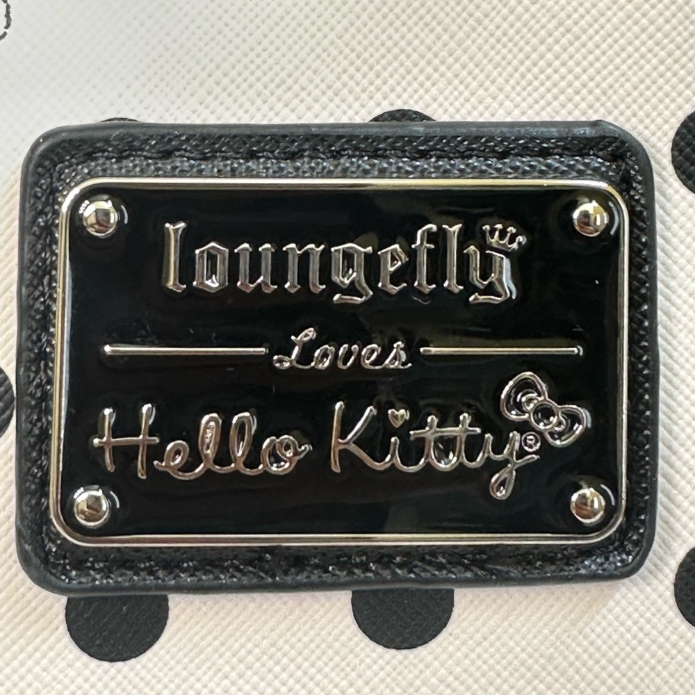 Loungefly Loves Hello Kitty EUC Polka Dot Backpack - Picture 8 of 9